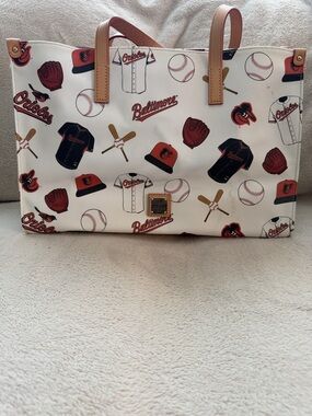 Dooney & Bourke White Baltimore Orioles Print Tote with Tan Handles